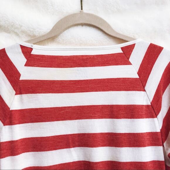 GAP Salmon & White striped 3/4 Sleeve Top - Picture 3 of 8